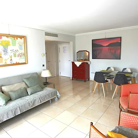 Apartment Fully Equipped With Large Terrace Lounge Area